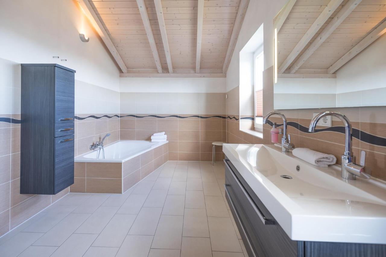 Ferienhaus Seestern Dagebull Bagian luar foto